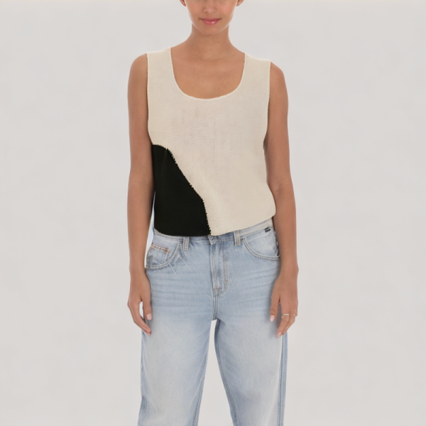 Simple back slit vest