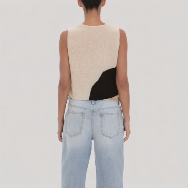 Simple back slit vest