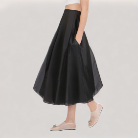 Slim Fit Pleated Tulle Skirt