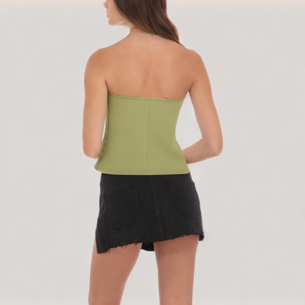 Fashionable slim-fit off-the-shoulder top