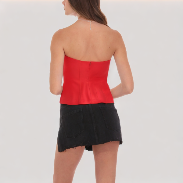 Simple textured off-the-shoulder top