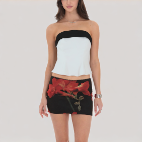 Fashionable color-block off-the-shoulder top