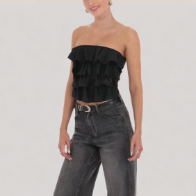 Simple and elegant off-shoulder top