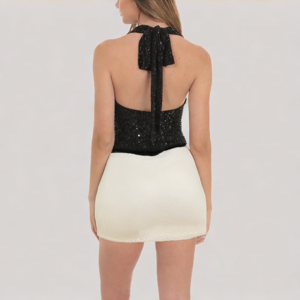 Sweet sequined miniskirt