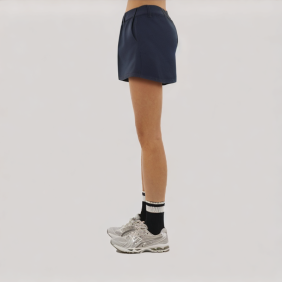 Fashionable casual denim shorts