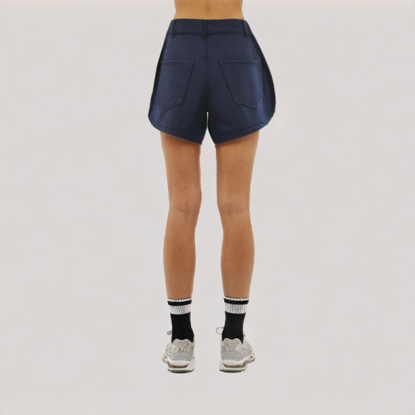 Fashionable casual denim shorts