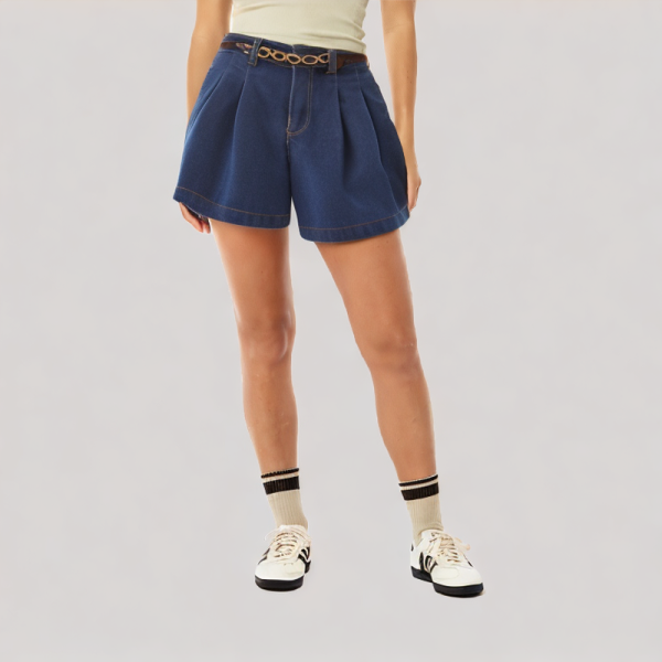 Denim pleated shorts