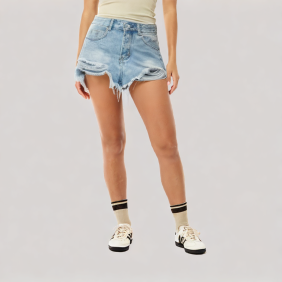 Simple ripped denim shorts