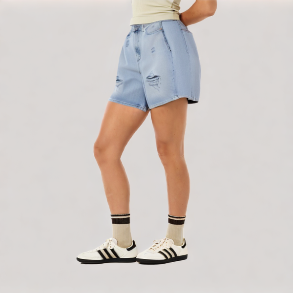 ripped mid-rise denim shorts